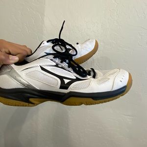 Volleyball womens court shoes